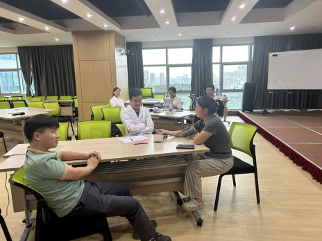 關(guān)愛員工健康，中醫(yī)理療進企業(yè)